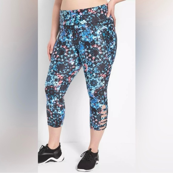 LIVI High-Rise Wicking Capri Legging - Strappy Hem - Size 18/20 1X - Picture 2 of 13